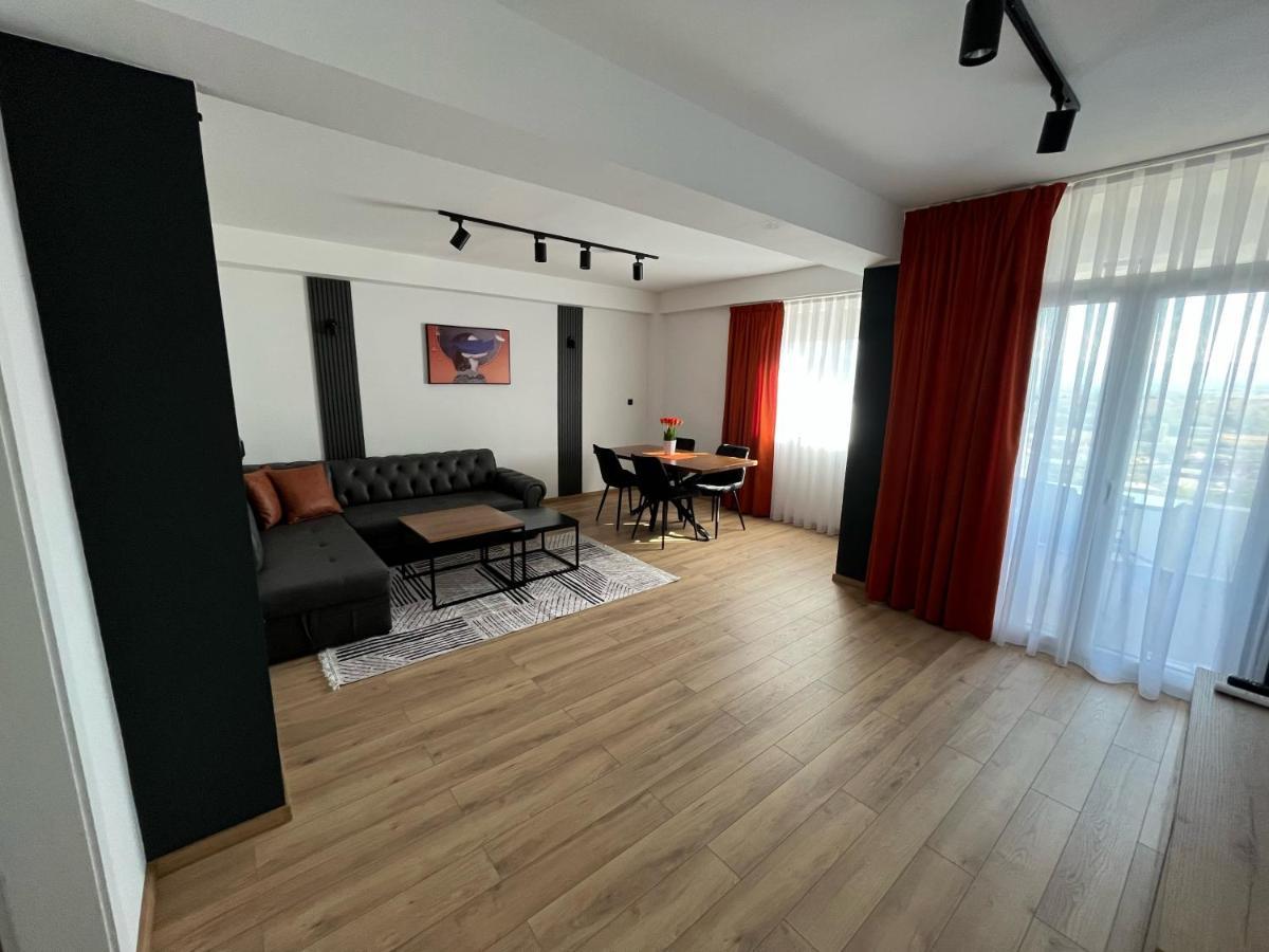 Apartment Luka Kočani Buitenkant foto